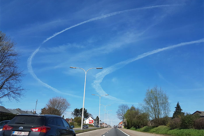 Soms doen ze niet eens moeite meer om te verbergen waar ze mee bezig zijn